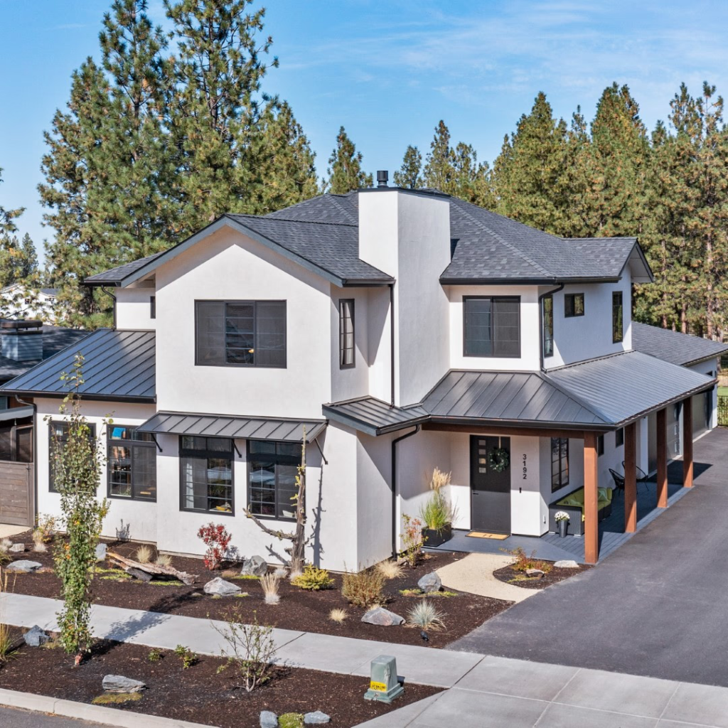 New-American-House-Plan-front-elevation-4bed_result