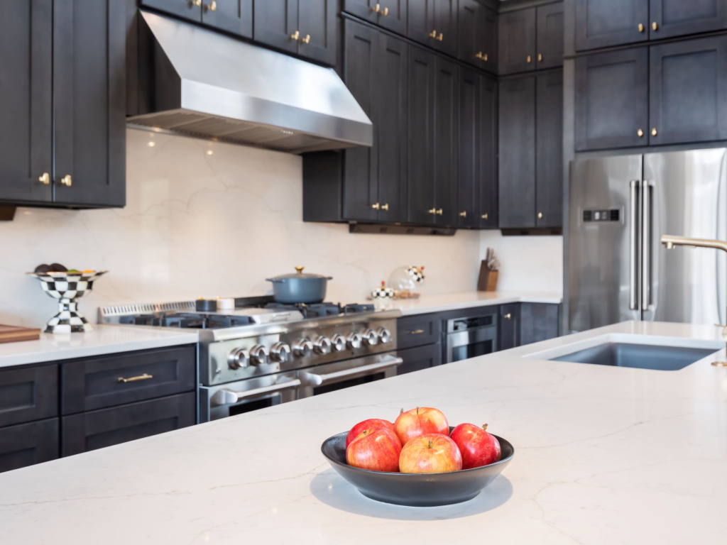 fruit-on-kitchen-island_result